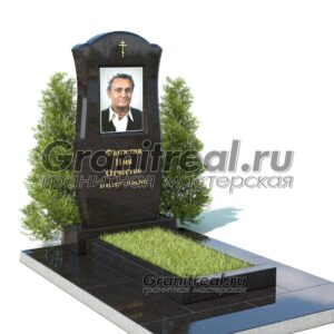Вертикальный памятник из гранита