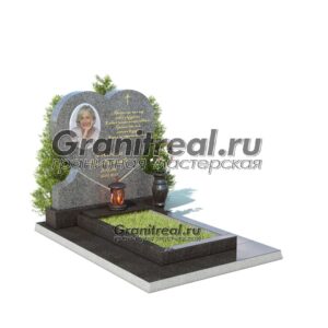 Памятник в виде сердца