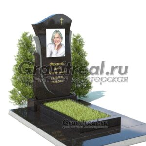 Вертикальный памятник из гранита