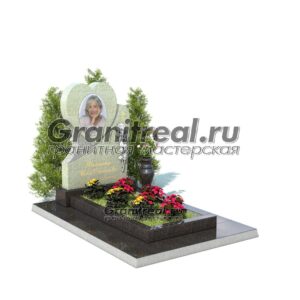 Памятник в виде сердца