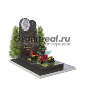Памятник в виде сердца