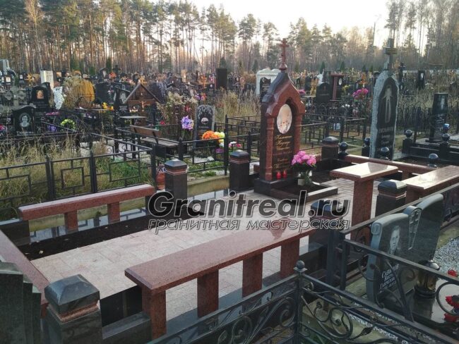 мемориальные комплексы