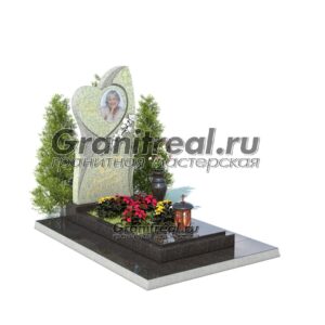 Памятник в виде сердца