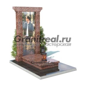 Красный памятник