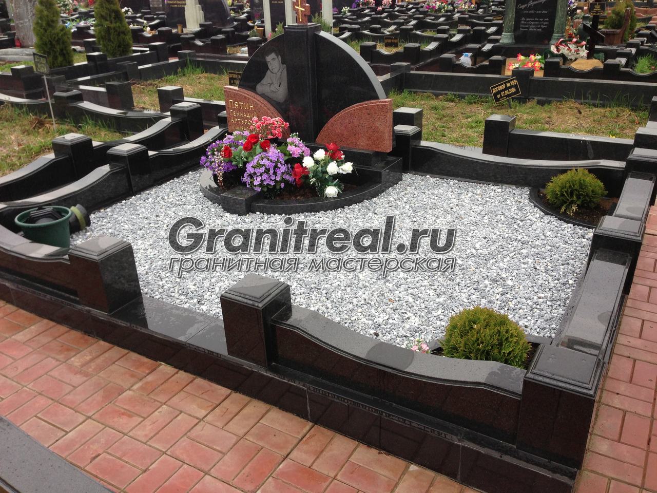 изготовление памятников