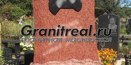 памятник матери