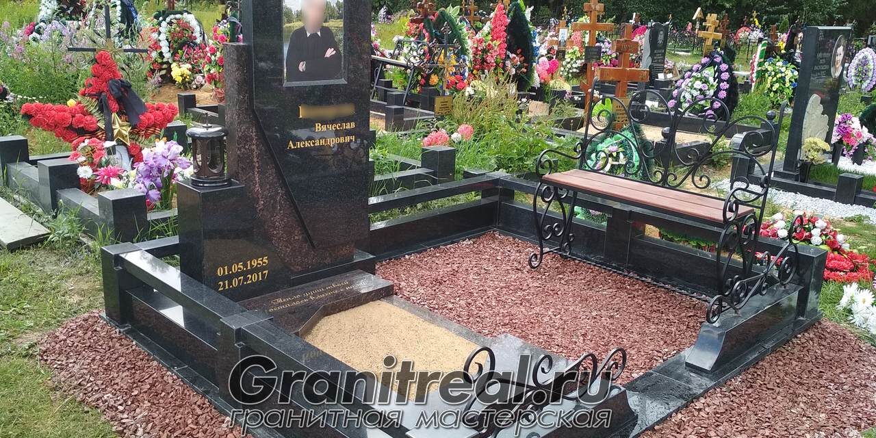памятник из гранита