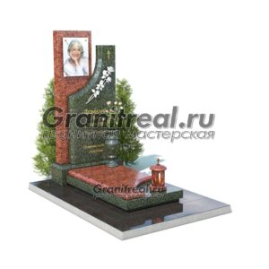 Памятник в европейском стиле