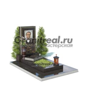 Памятник в европейском стиле