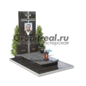 Памятник в европейском стиле
