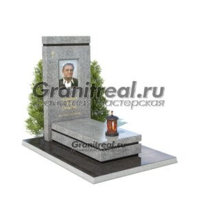 Памятник в европейском стиле
